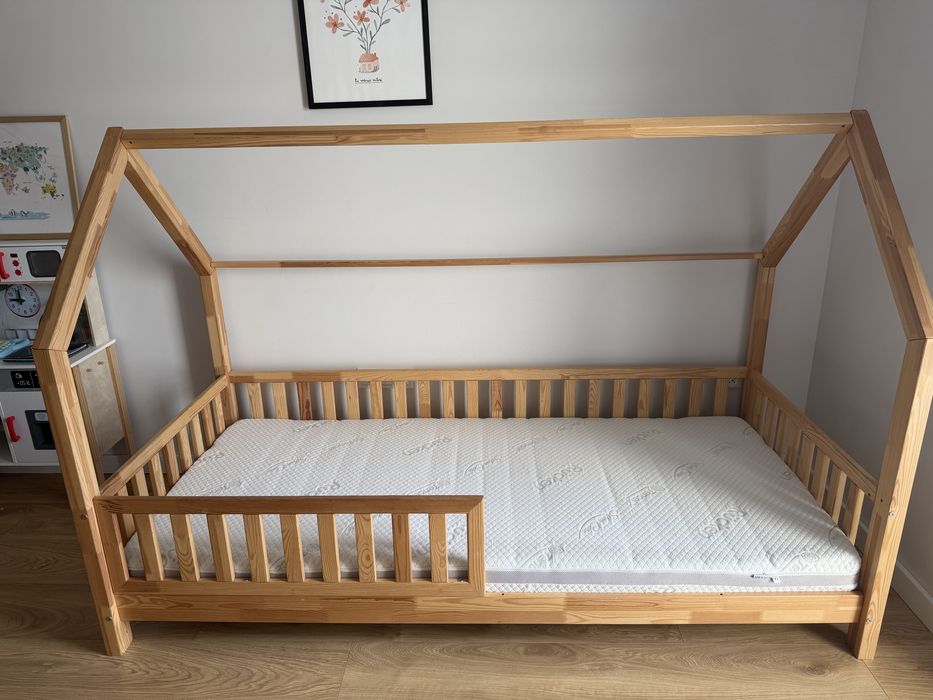 Łóżko domek Luletto 90x200 + materac Rucken