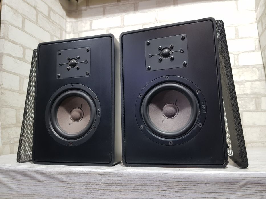 Акустика CANTON GLE 40F, потужність 40/60 Вт, б/у з Німеччини