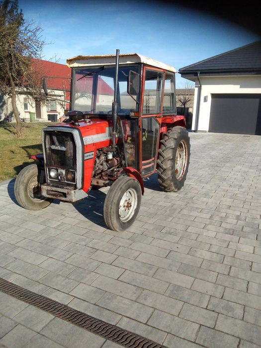 Ciągnik Massey Ferguson MF 235 traktor nie ursus