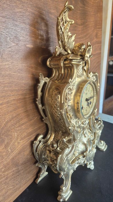 Relógio de Corda em Bronze