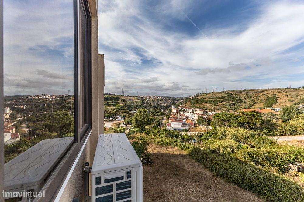 T3 com suíte e garagem - Localização tranquila para viver em família