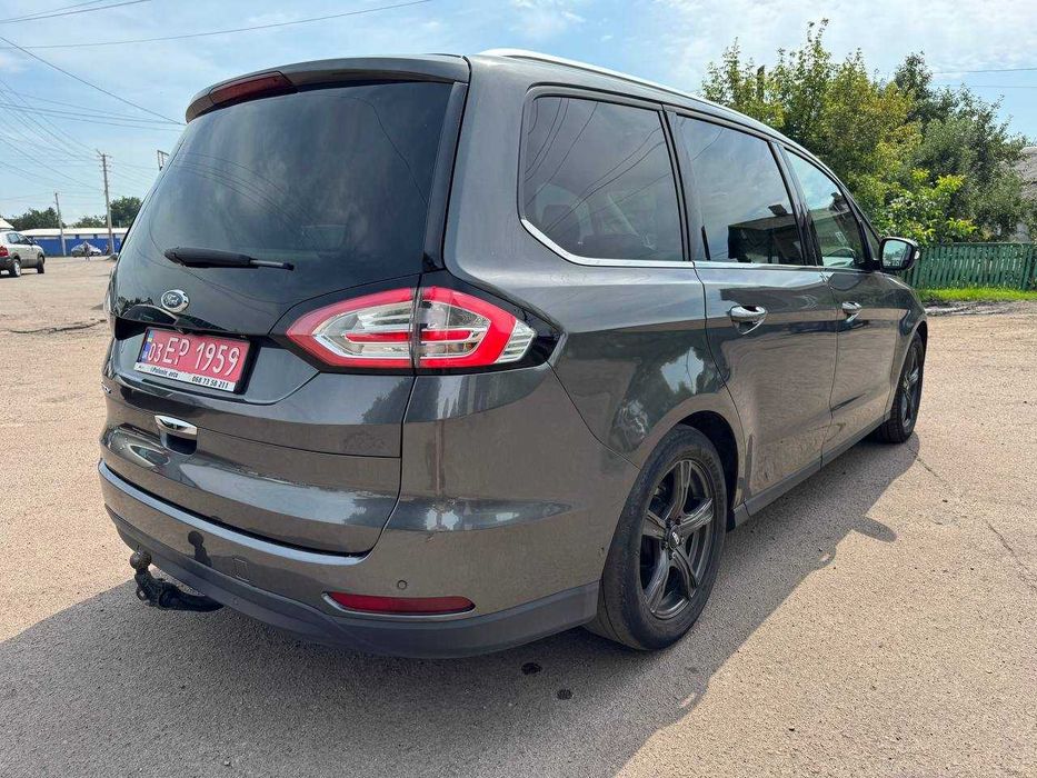 Ford Galaxy Titanium 2015