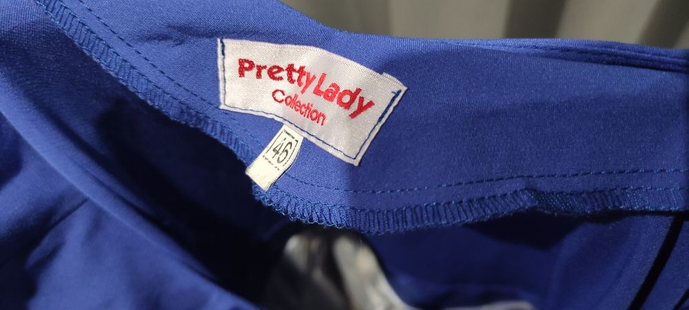 Плаття синє з підкладкою та фатіном