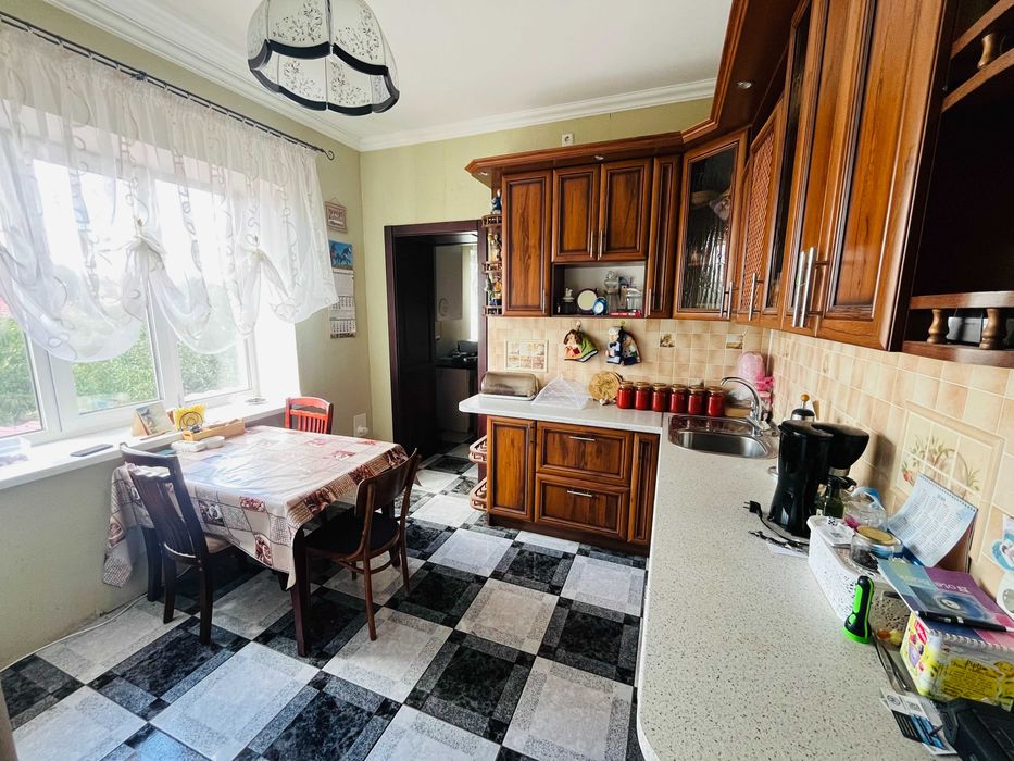 Продаж капітального двоповерхового  цегляного  будинку в м. Біла Церква р-н Заріччя