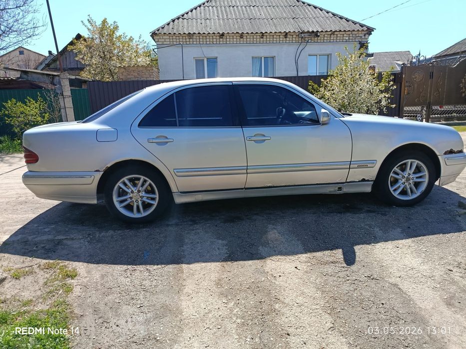 Продам Mercedes 210 рестайлінг