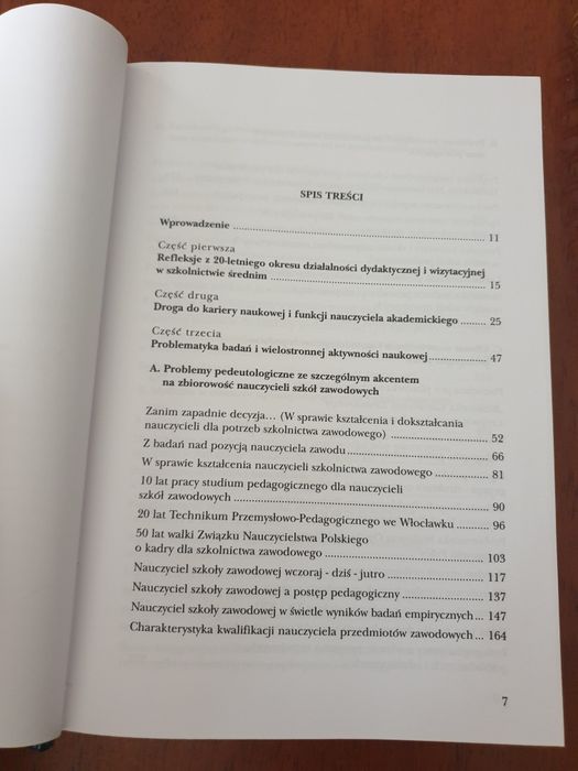 Myśli i działania pedagogiczne Wiatrowski