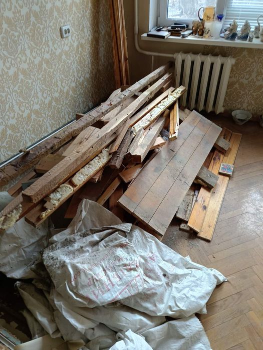 Вивіз сміття Глеваха. Малютянка,Іванків та Київська область Київ
