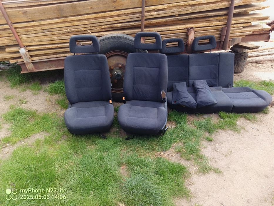 Sprzedam fotele komplet