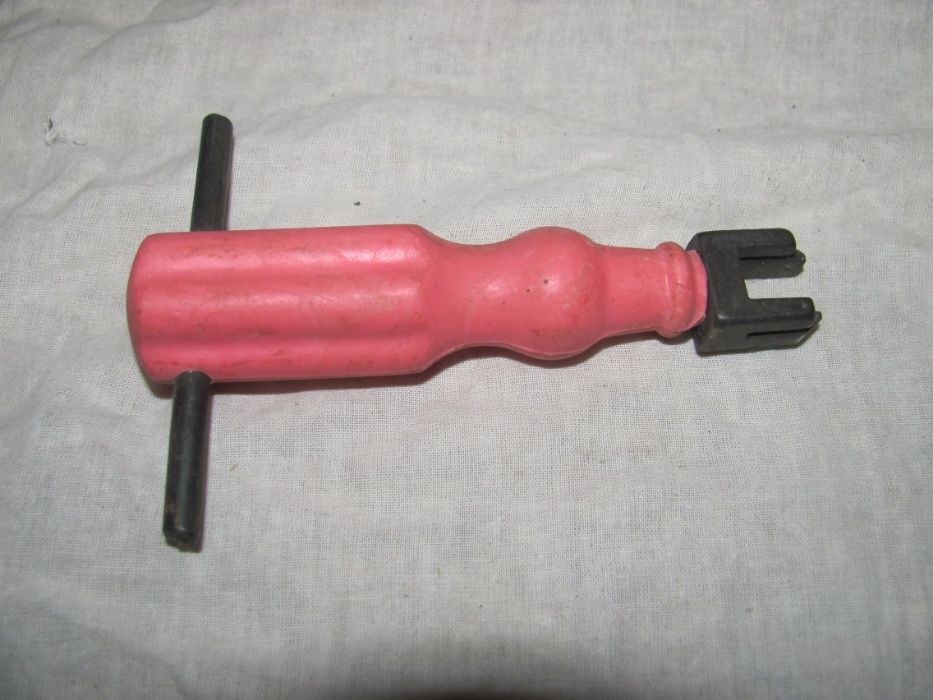 Инструмент для обслуживания телефонных станций