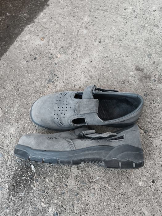 Спецвзуття чоловічі туфлі 42р з металевим носком