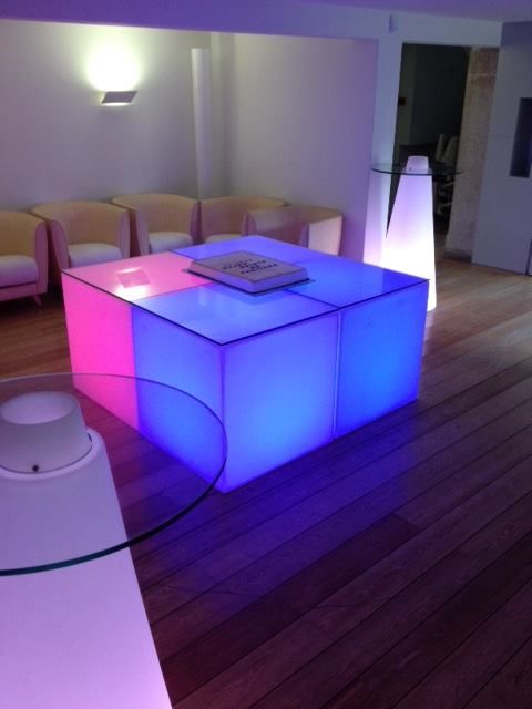 Mesa cubo