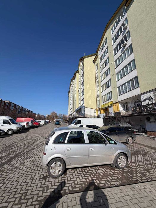 Продаж Комерційного приміщення у м. Сокаль, вул. Св. Петра і Павла