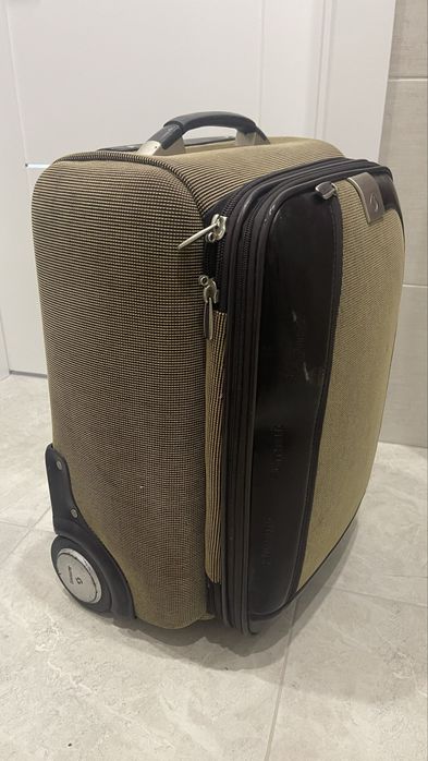 Валіза Samsonite оригинал, на колесах,