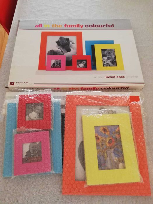 Colored Picture Frames (Set)435345601258465282