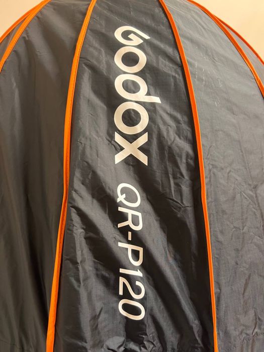 Величезний софт бокс GODOX 120см