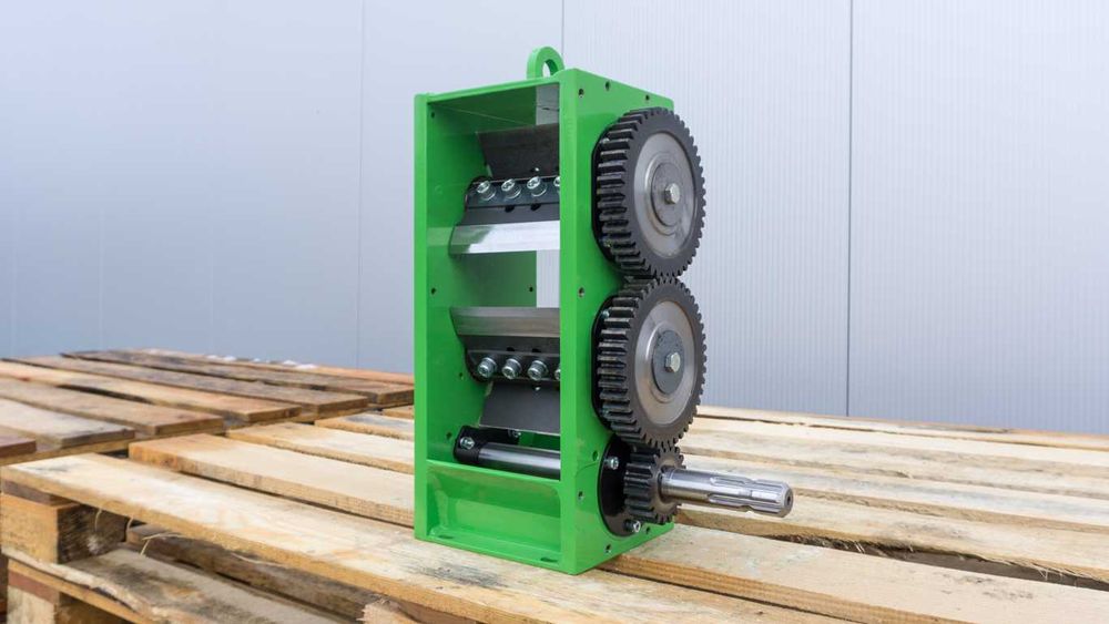 MECHANIZM == rębak walcowy do gałęzi ZIKO XR-110