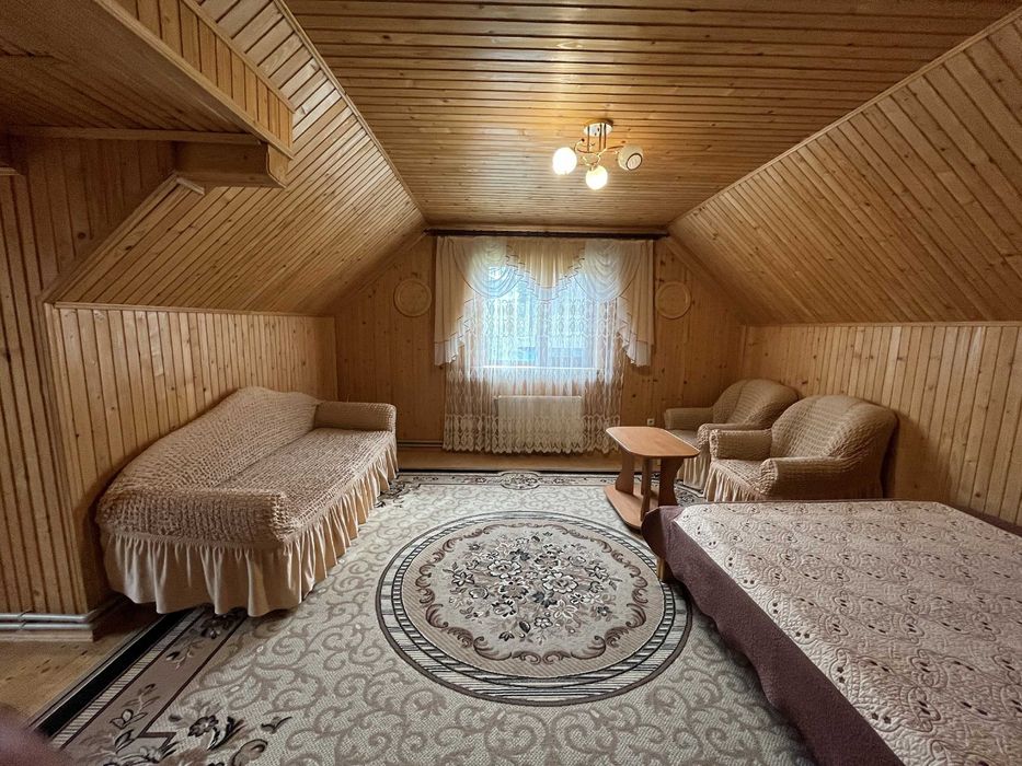 Будинок в Микуличині