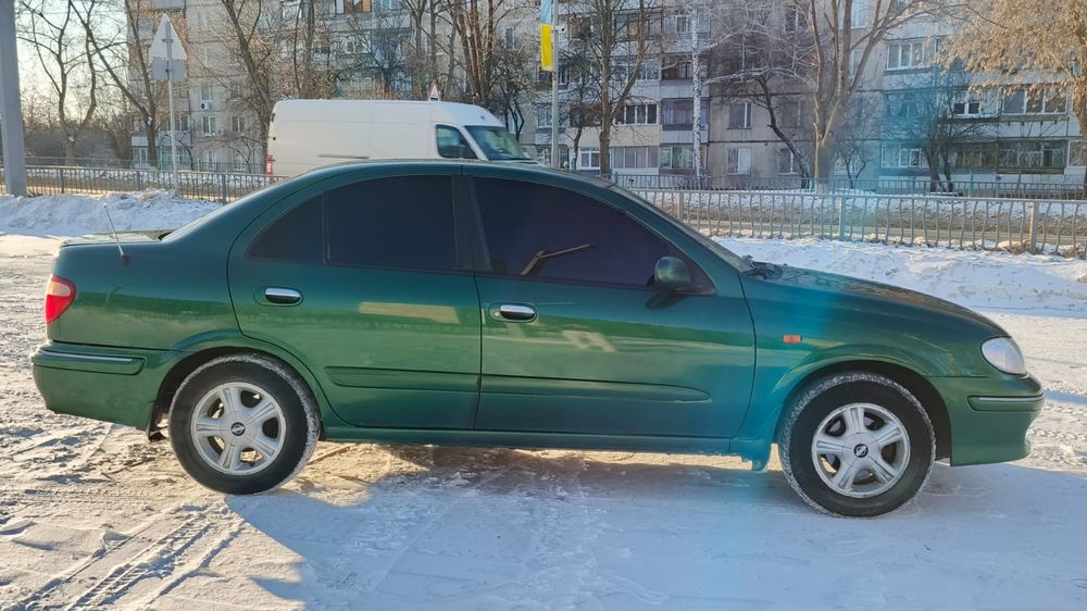 Продам Nissan almera автомат