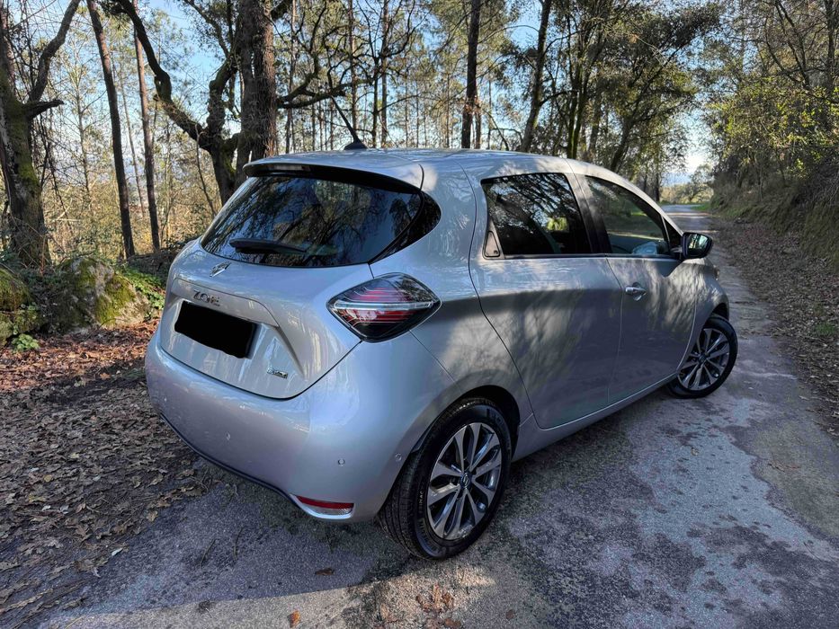 Renault Zoe 52 kWh Intens CCS IVA dedutivel 194,68€ mês