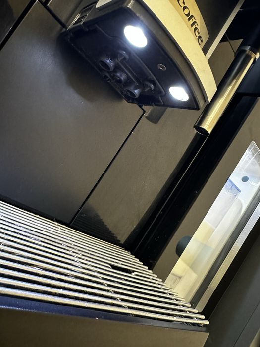 Готовий бизнес: кавʼярня самообслуговування з ЖИВИМ молоком