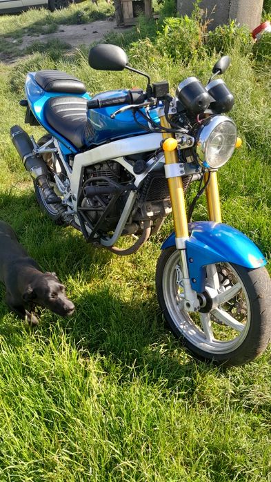 Huysung gt 250. Срочно