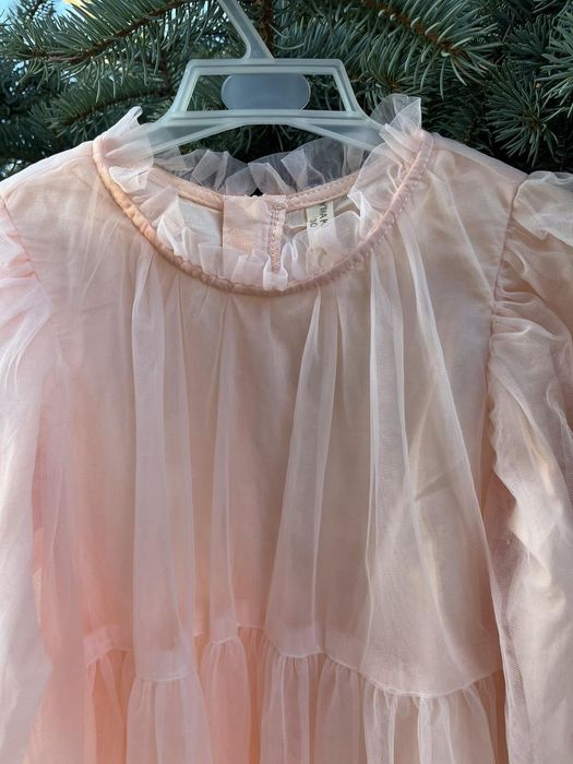 Святкова сукня для дівчинки розмір 130