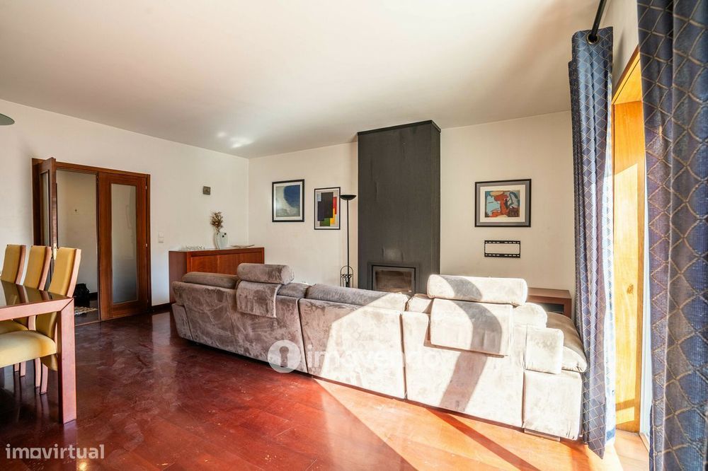 Apartamento T3 com garagem, próximo do mar, em Aguçadoura