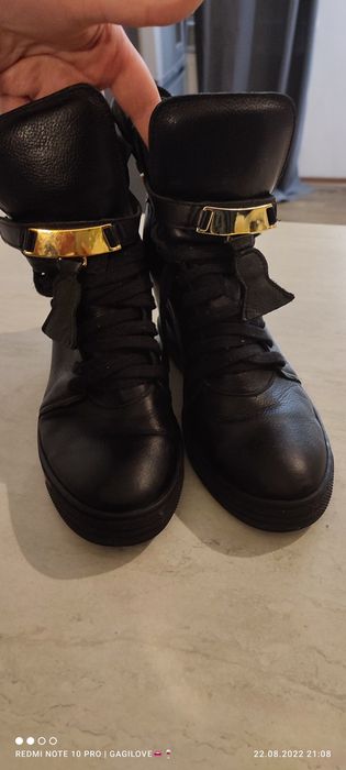 Sneakersy Skórzane