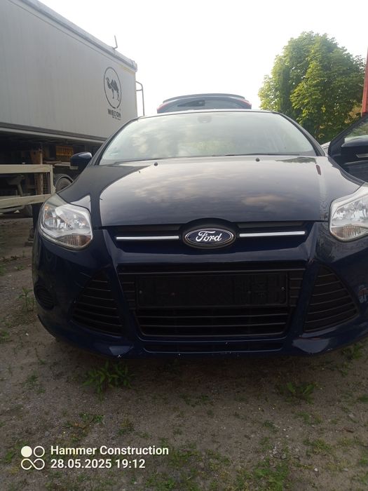 Forda Focus benzyna 1.0 manual.kombi