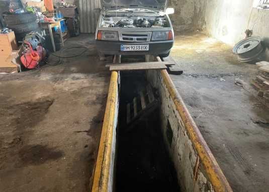 комплекс будівель Облавтодору контора/склади/гараж Корець,Київська 12Б