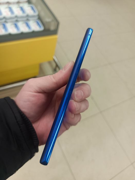Samsung galaxy note 20 8/128gb на две сим с полными языками
