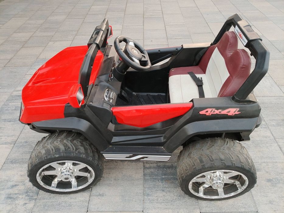 Samochód jeep quad, nowy akumulator!