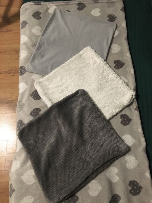 3 poszewki na małe poduszki