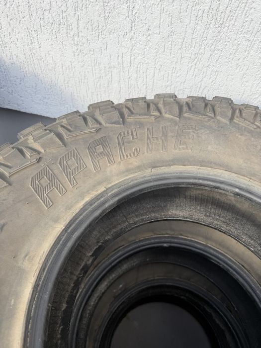 Komplet opon CST APACHE 32X10-15