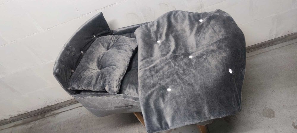 Legowisko dla psa lub kota. Okazja!!