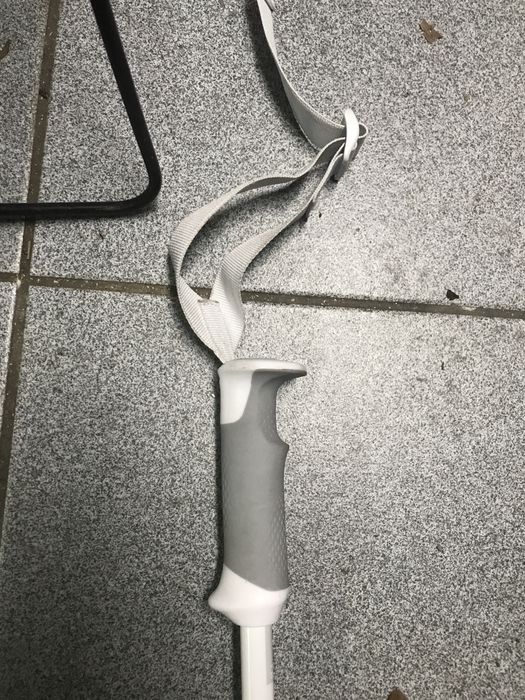 Bastão branco decathlon novo