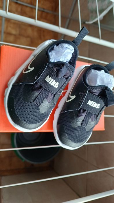 Sapatilhas Nike tamanho 21