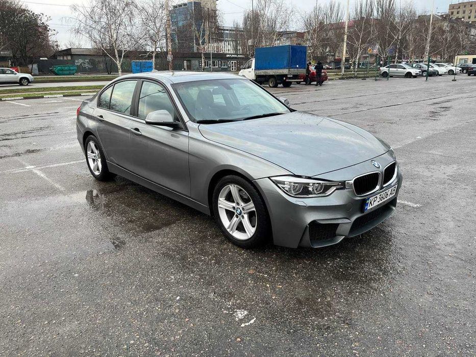 BMW F30 328i 2012