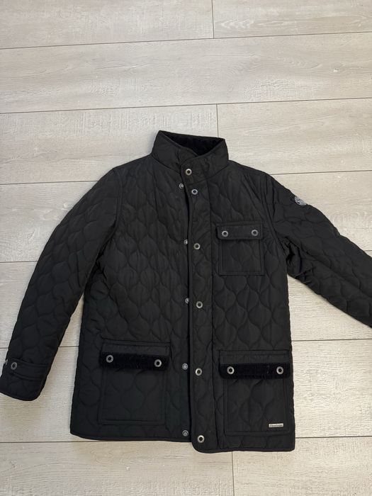 Продам осінню куртку