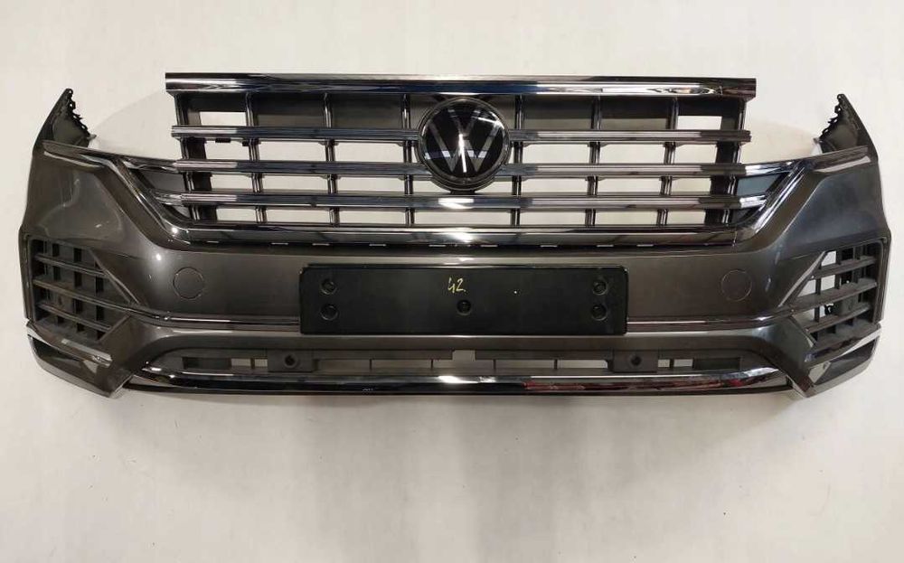 Бампер передній Volkswagen Touareg 3 CR R-line перед оригінал разборка