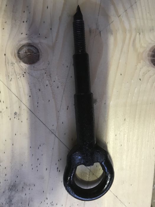 Продам крюк буксировочний