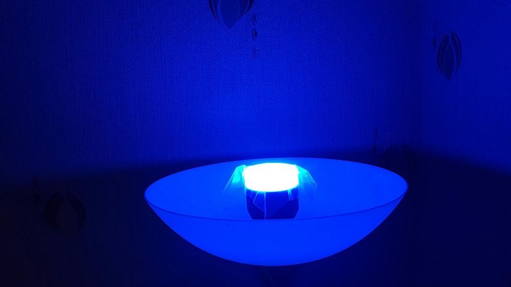 Żarówka bluetooth
