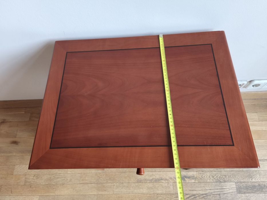 Прикроватна тумбочка, прикроватная тумбочка дерево