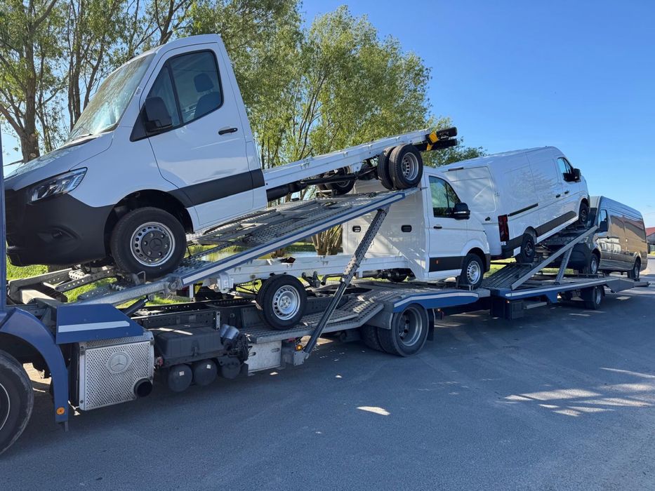 Zabudowa laweta autotransporter