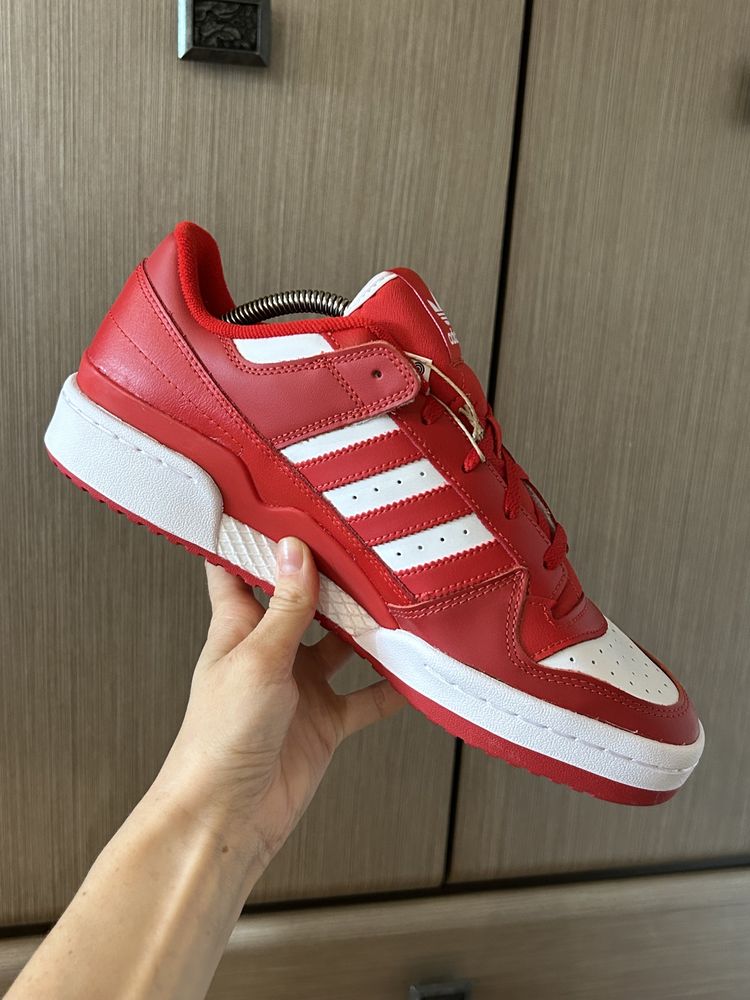 Adidas forum low red sales