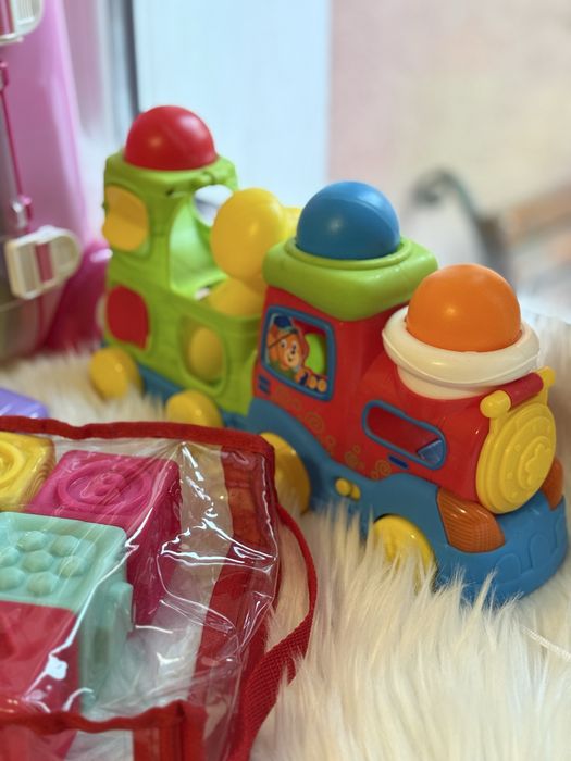 Іграшки дитячі Низькі Ціни! Сортери, кубики, конструктор