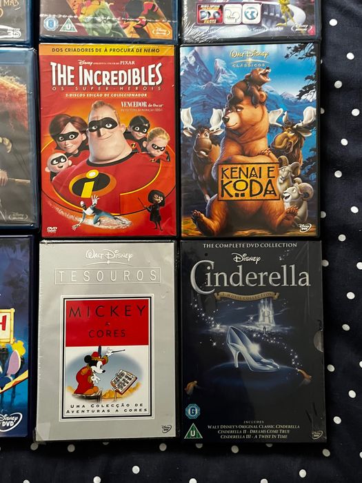 Disney/ Pixar Blu-Ray  e DVD Bambi, Cinderela, Brave, Peter Pan, Alice, Dama e o Vagabundo