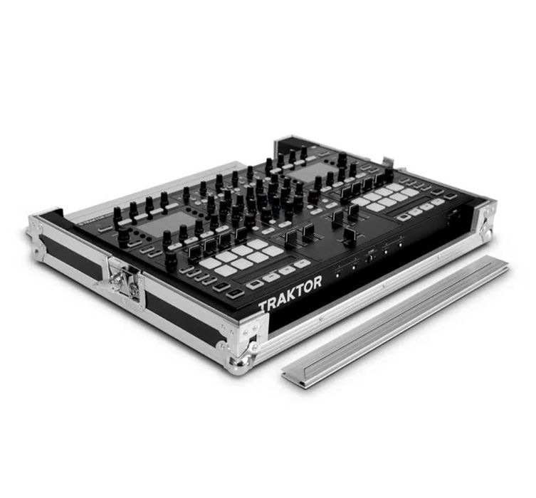 Traktor Kontrol S8 - Controlador DJ Pro + Extras (disponivel)