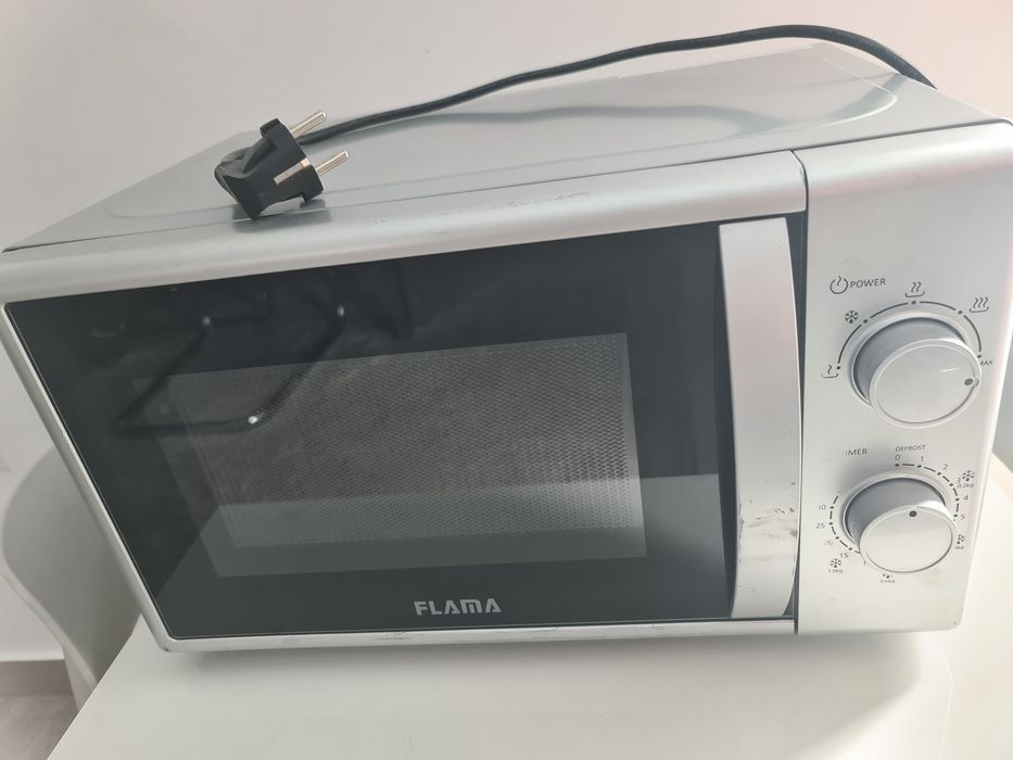 Microondas Flama