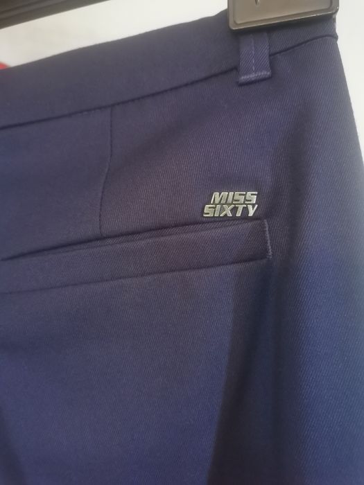 Fato marca Miss Sixty